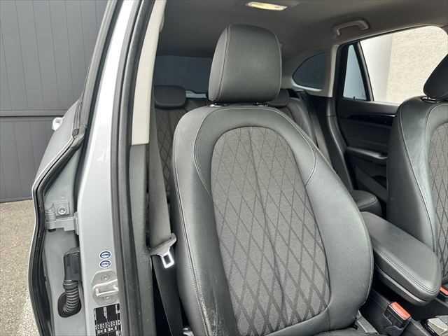 Ｘ１ ｘＤｒｉｖｅ　１８ｄ　ｘライン　コンフォートパッケージ　ドライビングアシスト　パーキングアシスト　ブラックハーフレザーシート　パワーバックドア　禁煙車　純正１８インチアルミホイール　インテリジェントセーフティ　コンフォートアクセス（48枚目）