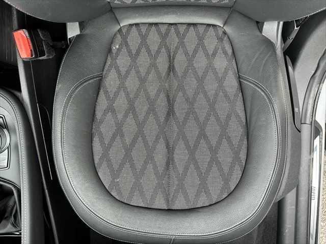 Ｘ１ ｘＤｒｉｖｅ　１８ｄ　ｘライン　コンフォートパッケージ　ドライビングアシスト　パーキングアシスト　ブラックハーフレザーシート　パワーバックドア　禁煙車　純正１８インチアルミホイール　インテリジェントセーフティ　コンフォートアクセス（55枚目）