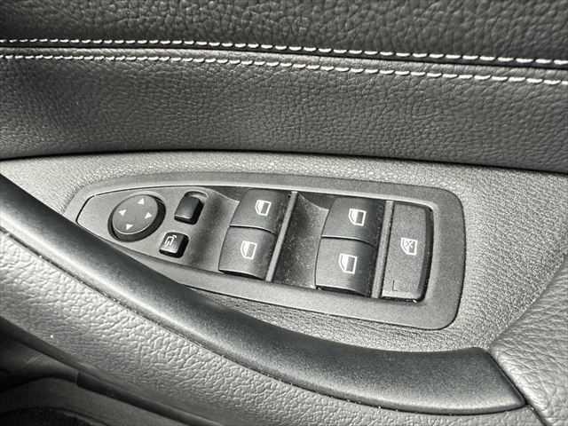 Ｘ１ ｘＤｒｉｖｅ　２０ｉ　ｘライン　コンフォートパッケージ　ドライビングアシスト　パーキングアシスト　パワーバックドア　ＬＥＤヘッドライト　禁煙車　インテリジェントセーフティ　コンフォートアクセス　純正１８インチアルミホイール（38枚目）