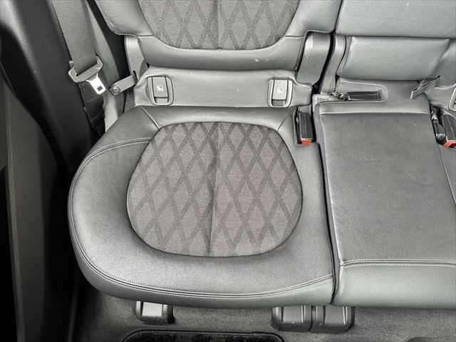 Ｘ１ ｘＤｒｉｖｅ　２０ｉ　ｘライン　コンフォートパッケージ　ドライビングアシスト　パーキングアシスト　パワーバックドア　ＬＥＤヘッドライト　禁煙車　インテリジェントセーフティ　コンフォートアクセス　純正１８インチアルミホイール（51枚目）