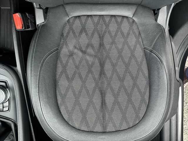 Ｘ１ ｘＤｒｉｖｅ　２０ｉ　ｘライン　コンフォートパッケージ　ドライビングアシスト　パーキングアシスト　パワーバックドア　ＬＥＤヘッドライト　禁煙車　インテリジェントセーフティ　コンフォートアクセス　純正１８インチアルミホイール（54枚目）