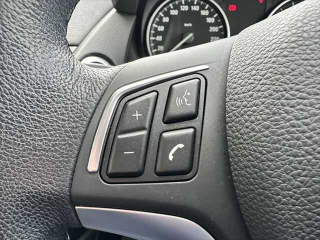 Ｘ１ ｓＤｒｉｖｅ　２０ｉ　ｘライン　ＨＤＤナビ　バックカメラ　ＨＩＤヘッドライト　フルセグＴＶ　純正１９インチアルミホイール　禁煙車　ハーフレザーシート　ＭＴモード付シフト　ＥＴＣ　ルーフレール　アイドリングストップ　スマートキー（34枚目）