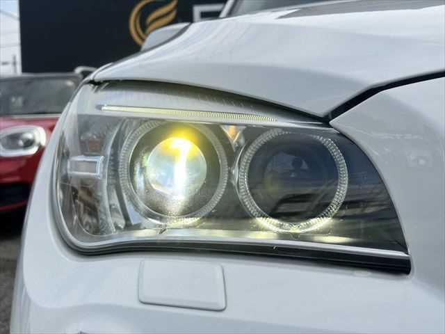 Ｘ１ ｓＤｒｉｖｅ　２０ｉ　ｘライン　ＨＤＤナビ　バックカメラ　ＨＩＤヘッドライト　フルセグＴＶ　純正１９インチアルミホイール　禁煙車　ハーフレザーシート　ＭＴモード付シフト　ＥＴＣ　ルーフレール　アイドリングストップ　スマートキー（42枚目）