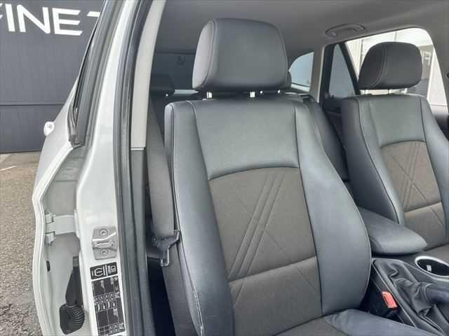 Ｘ１ ｓＤｒｉｖｅ　２０ｉ　ｘライン　ＨＤＤナビ　バックカメラ　ＨＩＤヘッドライト　フルセグＴＶ　純正１９インチアルミホイール　禁煙車　ハーフレザーシート　ＭＴモード付シフト　ＥＴＣ　ルーフレール　アイドリングストップ　スマートキー（45枚目）