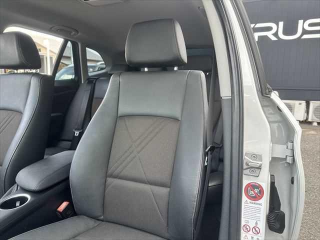 Ｘ１ ｓＤｒｉｖｅ　２０ｉ　ｘライン　ＨＤＤナビ　バックカメラ　ＨＩＤヘッドライト　フルセグＴＶ　純正１９インチアルミホイール　禁煙車　ハーフレザーシート　ＭＴモード付シフト　ＥＴＣ　ルーフレール　アイドリングストップ　スマートキー（51枚目）