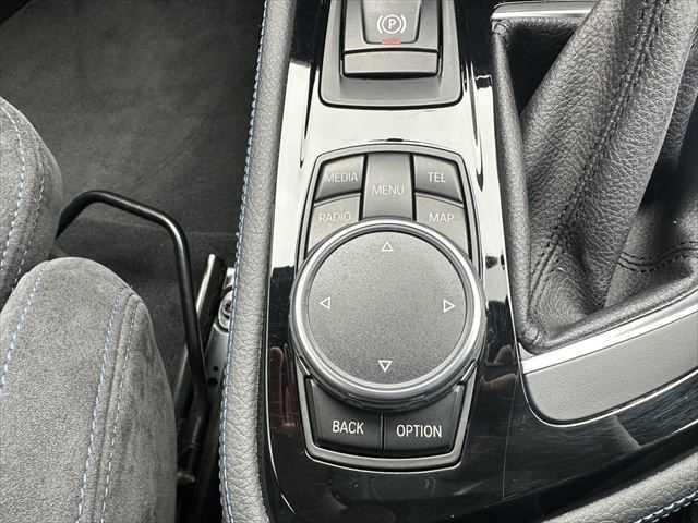 ���i�r����X�C�b�`