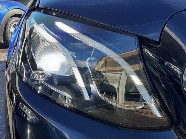 ���_�����w�b�h���C�g