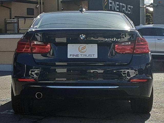 ３シリーズ ３２０ｄ　ラグジュアリー　キャメルレザーシート　アダプティブクルーズコントロール　純正ＨＤＤナビ　バックカメラ　Ｂｌｕｅｔｏｏｔｈ　禁煙車　衝突軽減ブレーキ　シートヒーター　パワーシート　クリアランスソナー　ＨＩＤヘッドライト（18枚目）