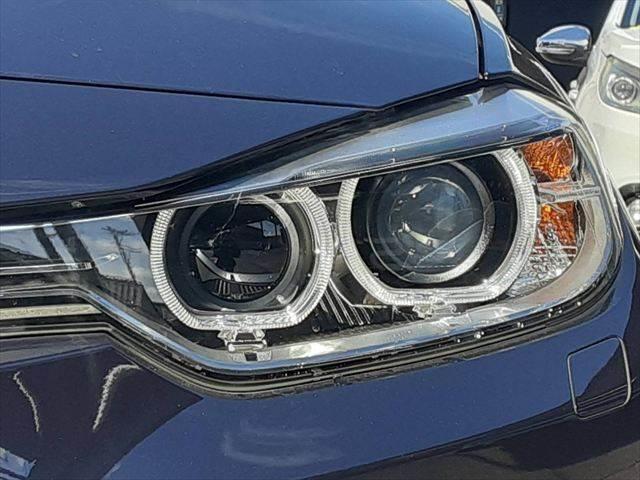３シリーズ ３２０ｄ　ラグジュアリー　キャメルレザーシート　アダプティブクルーズコントロール　純正ＨＤＤナビ　バックカメラ　Ｂｌｕｅｔｏｏｔｈ　禁煙車　衝突軽減ブレーキ　シートヒーター　パワーシート　クリアランスソナー　ＨＩＤヘッドライト（22枚目）