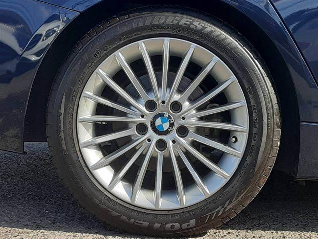 ３シリーズ ３２０ｄ　ラグジュアリー　キャメルレザーシート　アダプティブクルーズコントロール　純正ＨＤＤナビ　バックカメラ　Ｂｌｕｅｔｏｏｔｈ　禁煙車　衝突軽減ブレーキ　シートヒーター　パワーシート　クリアランスソナー　ＨＩＤヘッドライト（28枚目）