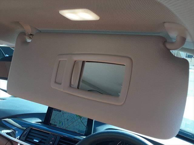 ３シリーズ ３２０ｄ　ラグジュアリー　キャメルレザーシート　アダプティブクルーズコントロール　純正ＨＤＤナビ　バックカメラ　Ｂｌｕｅｔｏｏｔｈ　禁煙車　衝突軽減ブレーキ　シートヒーター　パワーシート　クリアランスソナー　ＨＩＤヘッドライト（49枚目）