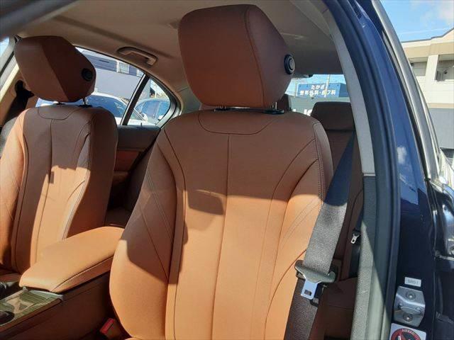 ３シリーズ ３２０ｄ　ラグジュアリー　キャメルレザーシート　アダプティブクルーズコントロール　純正ＨＤＤナビ　バックカメラ　Ｂｌｕｅｔｏｏｔｈ　禁煙車　衝突軽減ブレーキ　シートヒーター　パワーシート　クリアランスソナー　ＨＩＤヘッドライト（60枚目）