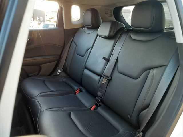 ジープ・コンパス リミテッド 黒革シート beatsサウンド 純正8インチナビ アダプティブクルーズコントロール フルセグTV 禁煙車 バックカメラ LEDヘッドライト シートヒーター付パワーシート ブラインドスポットモニター(32枚目)