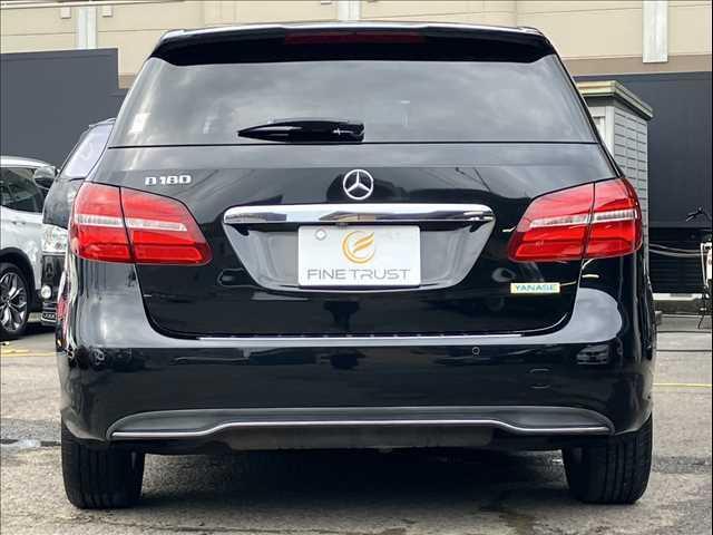 �O�ꂵ���@�֌n�`�F�b�N�A���ɓ_�����s���A�[�ԑO�͖@�萮�������{���Ă���܂��B�����S���������I�I