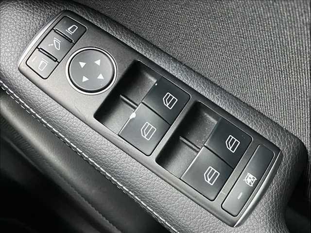 ���p���[�E�B���h�E