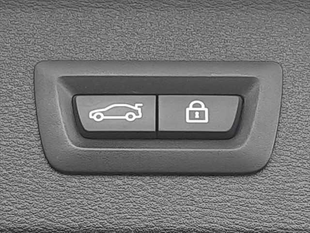 ���p���[�o�b�N�h�A