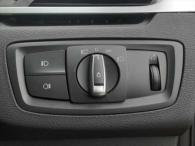 ���w�b�h���C�g�X�C�b�`