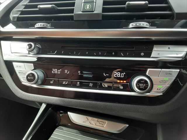Ｘ３ ｘＤｒｉｖｅ　２０ｄ　Ｘライン　キャメル革シート　アラウンドビューモニター　アダプティブクルーズコントロール　パワーバックドア　純正ＨＤＤナビ　禁煙車　ＥＴＣ　ＬＥＤヘッドライト　シートヒーター　パーキングディスタンスコントロール（34枚目）