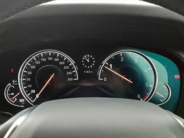 Ｘ３ ｘＤｒｉｖｅ　２０ｄ　Ｘライン　キャメル革シート　アラウンドビューモニター　アダプティブクルーズコントロール　パワーバックドア　純正ＨＤＤナビ　禁煙車　ＥＴＣ　ＬＥＤヘッドライト　シートヒーター　パーキングディスタンスコントロール（41枚目）