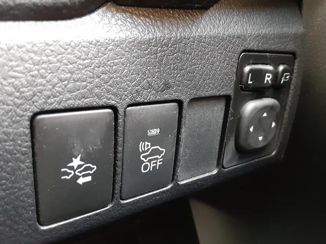 ハイブリッド 1年保証付 SDナビ フルセグ ビルトインETC 衝突軽減ブレーキ レーンキープ Bluetooth ハーフレザーシート LEDヘッドライト フォグ モデリスタフルエアロ 純正AW プッシュスタート(31枚目)