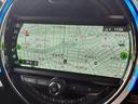 MINI クーパーD クロスオーバー ユーザー買取車 ペッパーPKG アダプティブクルーズコントロール LEDヘッドライト パワーバックドア パークディスタンスコントロール 禁煙車 インテリジェントセーフティ 純正18インチアロイホイール 中古車画像_4