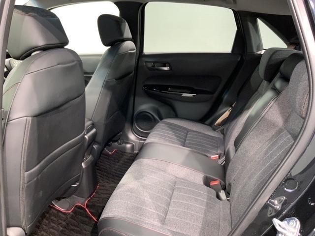 e:HEVホーム 20周年特別仕様車 カーサ 禁煙 新車保証継承 Navi BTaudio ipod/USB/音録 フルセグDVD リアカメラ 衝突軽減 サイドカ-テンSRS ETC LEDライト シ-トヒ-タ- スマ-トキ- 緊急レスキュ-装置(33枚目)