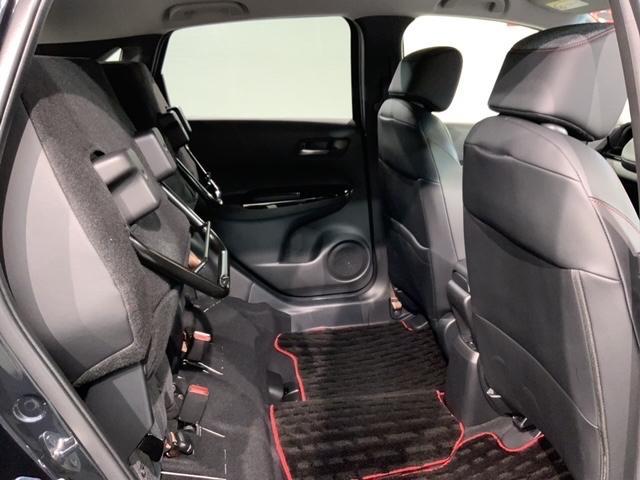 e:HEVホーム 20周年特別仕様車 カーサ 禁煙 新車保証継承 Navi BTaudio ipod/USB/音録 フルセグDVD リアカメラ 衝突軽減 サイドカ-テンSRS ETC LEDライト シ-トヒ-タ- スマ-トキ- 緊急レスキュ-装置(37枚目)