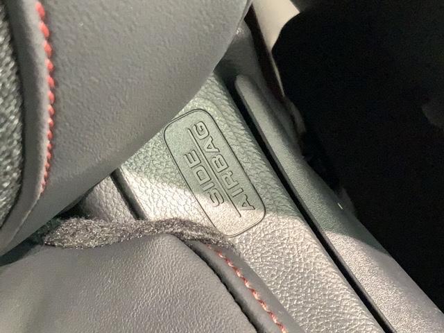 e:HEVホーム 20周年特別仕様車 カーサ 禁煙 新車保証継承 Navi BTaudio ipod/USB接続可/フルセグTV リアカメラ 衝突軽減装置 サイドカ-テンSRS ETC LEDライト シ-トヒ-タ- 純正アルミ 緊急レスキュ-装置(29枚目)