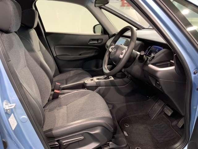 ホーム 禁煙 新車保証継承 純正Navi BTaudio ipod/USB/フルセグDVD Rカメラ 衝突軽減装置 サイドSRS ETC LEDライト スマ-トキ- ステリモ クル-ズ機能 緊急レスキュ-装置(19枚目)
