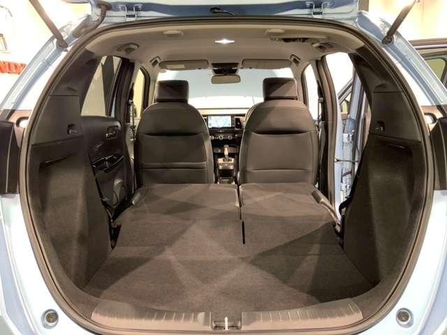 ホーム 禁煙 新車保証継承 純正Navi BTaudio ipod/USB/フルセグDVD Rカメラ 衝突軽減装置 サイドSRS ETC LEDライト スマ-トキ- ステリモ クル-ズ機能 緊急レスキュ-装置(21枚目)
