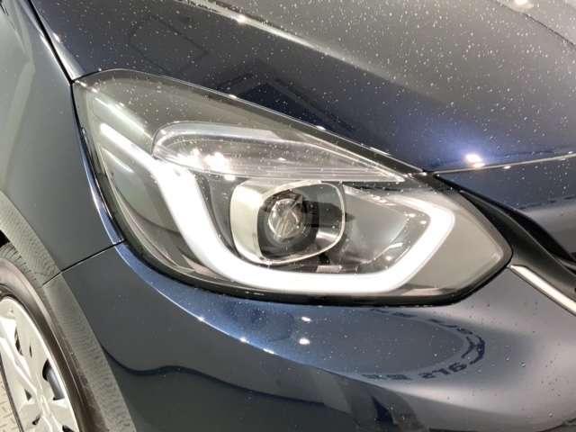 e:HEVホーム 禁煙 新車保証継承 純正Navi BTaudio ipod/USB接続/フルセグDVD Rカメラ 衝突軽減 サイドカ-テンSRS ETC LEDライト スマ-ト鍵 クル-ズCR 緊急レスキュ-装置(10枚目)