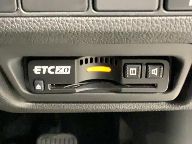 ステップワゴンスパーダ ｅ：ＨＥＶスパーダＧ・ＥＸホンダセンシング　２年保証ナビフルセグＲカメラＤＶＤ　地上デジタル　衝突被害軽減　１オーナー　カーテンエアバッグ　Ａクルコン　Ｂカメラ　ＬＥＤランプ　スマートキーシステム　ドラレコ　フルオートエアコン　キーレス　ＡＢＳ（12枚目）