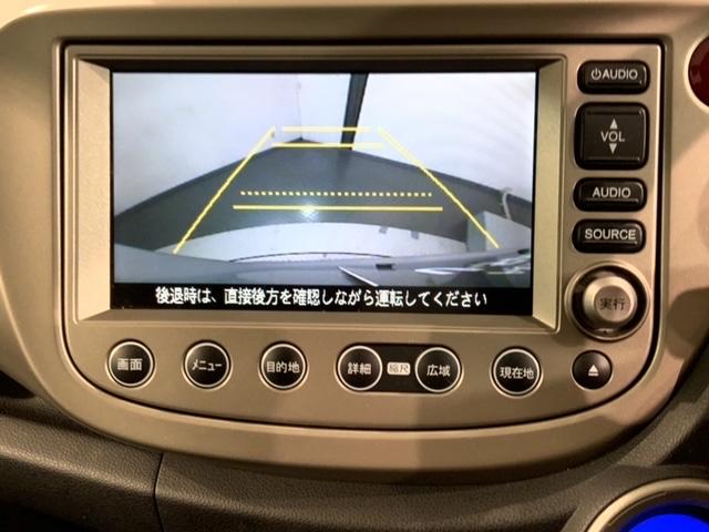 フィットハイブリッド ベースグレード　純正ナビ　ＴＶ　Ｒカメラ　ＣＤ録音　ＤＶＤ　ＥＴＣ　クルコン　キ－レス　第三者機関証明書付　保証付　　盗難防止装置　整備記録簿（5枚目）