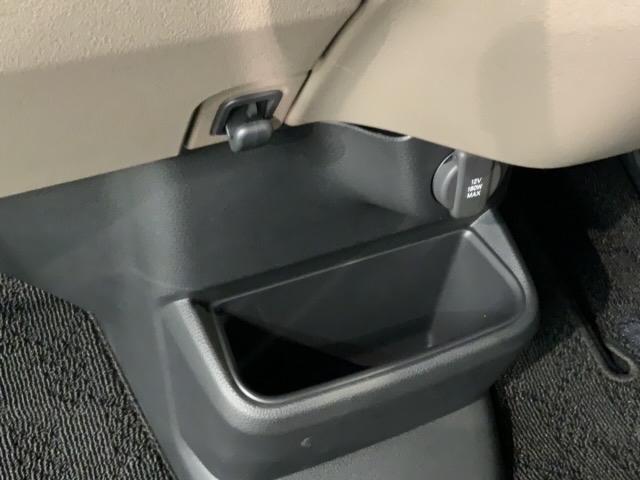 Ｎ－ＢＯＸジョイ ベースグレード　ＨＳＥＮＳＩＮＧ２ト－ン新車保証試乗車　Ｂカメラ　全周囲カメラ　横滑り防止機能　ＬＥＤランプ　点検記録簿　クルーズコントロール　パワーウィンドウ　前席シートヒーター　スマートキー　フルセグＴＶ　ＡＢＳ（27枚目）