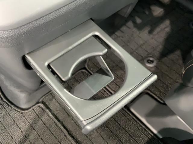フリード クロスター HSENSING新車保証試乗車ワンオーナー 地デジフルセグ 両側電動パワースライドドア 後カメラ 3列シート USB 盗難防止システム LEDヘッドランプ エアコン ESC オートクルーズコントロール(28枚目)