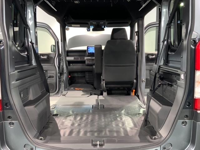 Ｎ－ＶＡＮ＋スタイル ファン・ターボホンダセンシング　最長５年保証ワンオーナーナビＴＶ　１オーナ　衝突軽減ブレーキ　ＡＣ　バックモニター　クルーズコントロール　記録簿　ＤＶＤ再生　盗難防止装置　ＰＳ　ＥＳＣ　ターボ車　ＥＴＣ車載器　４ＷＤ　ドラレコ（19枚目）