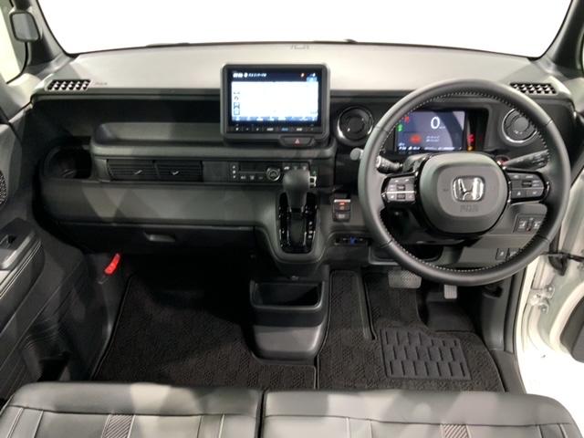 N-BOXカスタム コーディネートスタイル HSENSING新車保証試乗車ワンオーナー オートクルーズ フルフラット フルセグ対応 W電動ドア シートヒータ LED ESC リアカメラ ETC 整備記録簿 ベンチシート エアコン USB ABS(9枚目)