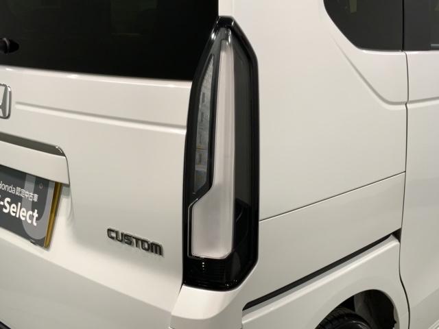 N-BOXカスタム コーディネートスタイル HSENSING新車保証試乗車ワンオーナー オートクルーズ フルフラット フルセグ対応 W電動ドア シートヒータ LED ESC リアカメラ ETC 整備記録簿 ベンチシート エアコン USB ABS(45枚目)