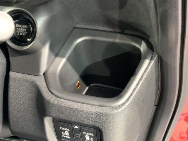 N-BOXカスタム ターボコーディネートスタイル HSENSING新車保証試乗車ワンオーナー 両側電動ドア Rカメラ クルコン スマートキ- パワーステアリング ETC VSA セキュリティ エアコン LEDライト パワーウィンドウ USB 記録簿(29枚目)