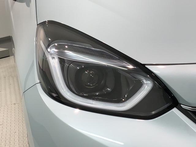 フィット e:HEVホーム H SENSING 新車保証 試乗車 ワンオ-ナ- ナビVXU-245FTi TV Rカメラ BTオ-ディオ ETC LEDライト VSA クルコン スマ-トキ- スペアキ- 盗難防止装置 整備記録簿(8枚目)