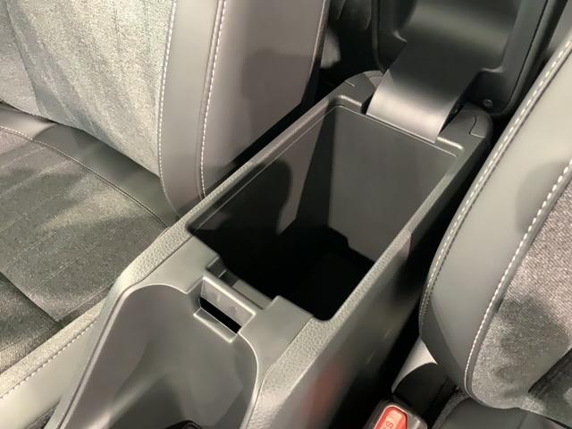 フィット e:HEVホーム H SENSING 新車保証 試乗車 ワンオ-ナ- ナビVXU-245FTi TV Rカメラ BTオ-ディオ ETC LEDライト VSA クルコン スマ-トキ- スペアキ- 盗難防止装置 整備記録簿(29枚目)