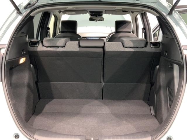 フィット e:HEVホーム H SENSING 新車保証 試乗車 ワンオ-ナ- ナビVXU-245FTi TV Rカメラ BTオ-ディオ ETC LEDライト VSA クルコン スマ-トキ- スペアキ- 盗難防止装置 整備記録簿(37枚目)