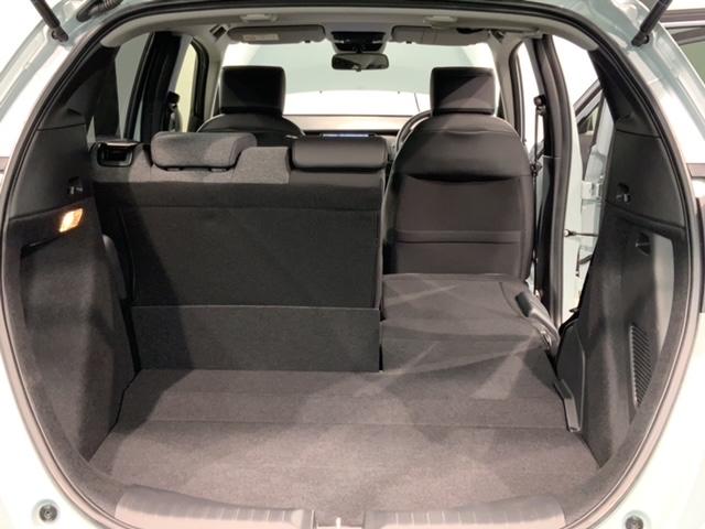 フィット e:HEVホーム H SENSING 新車保証 試乗車 ワンオ-ナ- ナビVXU-245FTi TV Rカメラ BTオ-ディオ ETC LEDライト VSA クルコン スマ-トキ- スペアキ- 盗難防止装置 整備記録簿(38枚目)