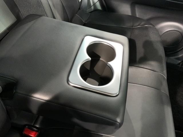 エクストレイル モード・プレミアオーテック30thアニバーサリー 革シ-ト 1年保証 純正ナビ TV Rカメラ CD録音 BTオ-ディオ DVD Rモニタ- ETC LEDライト 横滑り防止 シ-トヒ-タ- アルミ スマ-トキ- スペアキ- 盗難防止装置 整備記録簿(28枚目)