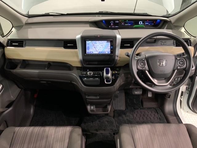 フリードハイブリッド ハイブリッド・Gホンダセンシング 1年保証 ワンオーナー ナビVXM-174VFi TV Rカメラ DVD ドラレコ ETC LEDライト VSA 両側電動ドア クルコン スマートキー 盗難防止装置 整備記録簿 AAC Wエアバック(9枚目)