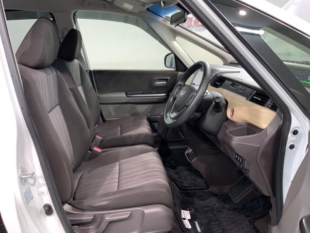 フリードハイブリッド ハイブリッド・Gホンダセンシング 1年保証 ワンオーナー ナビVXM-174VFi TV Rカメラ DVD ドラレコ ETC LEDライト VSA 両側電動ドア クルコン スマートキー 盗難防止装置 整備記録簿 AAC Wエアバック(18枚目)