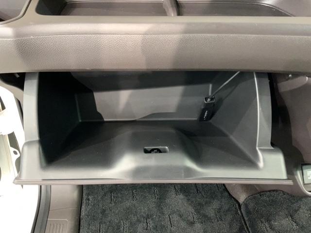 フリードハイブリッド ハイブリッド・Gホンダセンシング 1年保証 ワンオーナー ナビVXM-174VFi TV Rカメラ DVD ドラレコ ETC LEDライト VSA 両側電動ドア クルコン スマートキー 盗難防止装置 整備記録簿 AAC Wエアバック(24枚目)