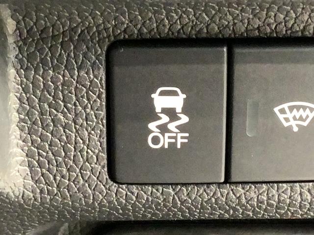 フリード+ハイブリッド ハイブリッド・クロスター H SENSING 最長5年保証 ナビVXM-224VFi TV Rカメラ CD録音 BTオ-ディオ DVD ドラレコ ETC LEDライト VSA 両側電動ドア シートヒーター クルコン フォグ(15枚目)