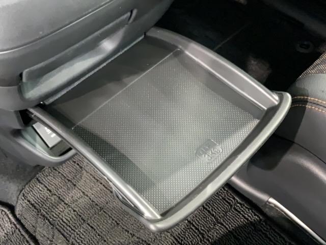 フリード+ハイブリッド ハイブリッド・クロスター H SENSING 最長5年保証 ナビVXM-224VFi TV Rカメラ CD録音 BTオ-ディオ DVD ドラレコ ETC LEDライト VSA 両側電動ドア シートヒーター クルコン フォグ(28枚目)