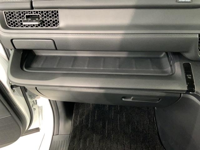 ステップワゴン スパーダリフトアップシート H SENSING 福祉車両 最長5年保証 ワンオ-ナ- ナビLXM-247VFLi TV Rカメラ CD録音 DVD ETC LEDライト 両側電動ドア VSA アルミ スマ-トキー スペアキー(25枚目)